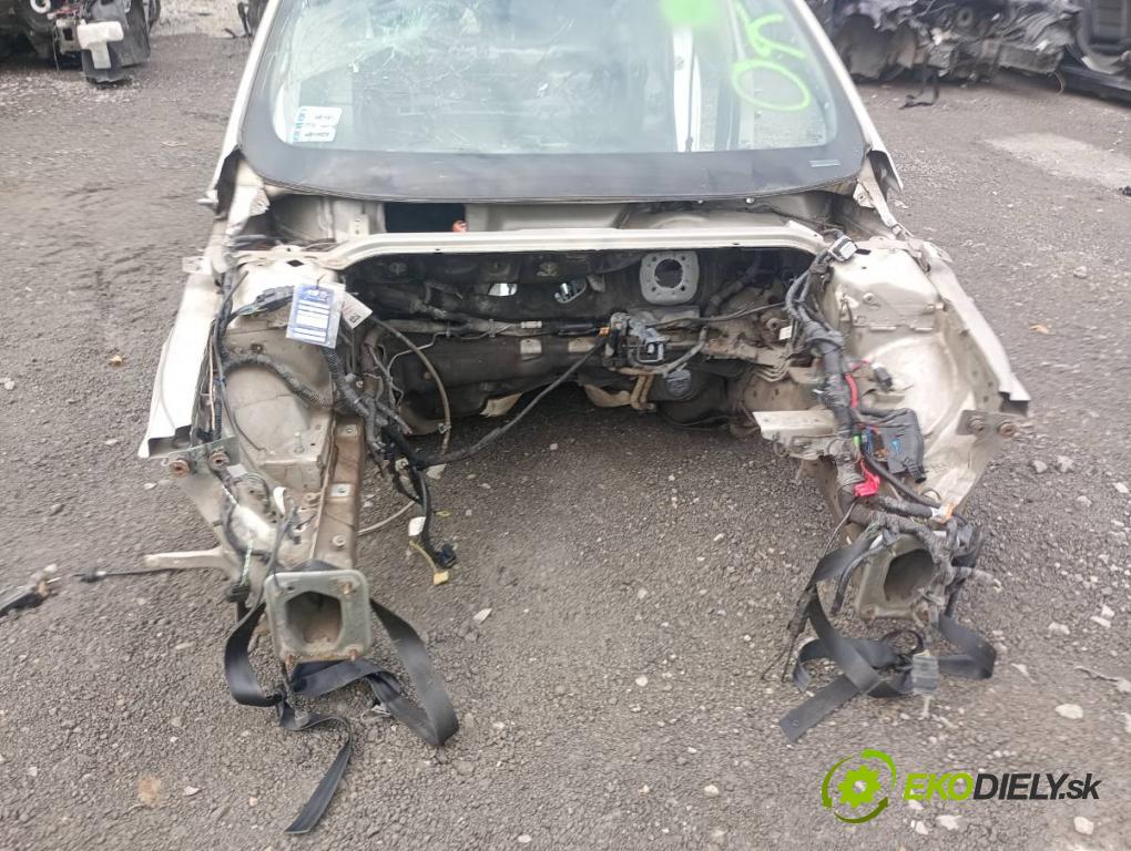 FORD MONDEO MK5 sedan 2018 138 kW 2.0 Hybrid 1999 KAROSERIA ČTVRŤÁK blatník práh střecha PODŁUŻNICA