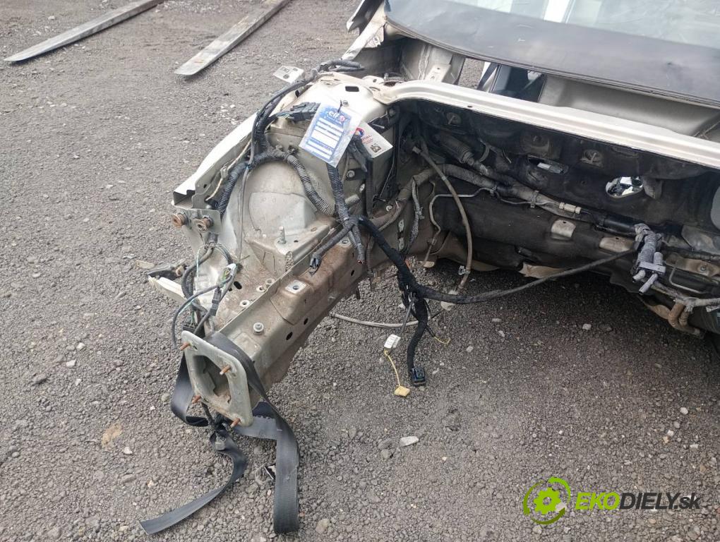 FORD MONDEO MK5 sedan 2018 138 kW 2.0 Hybrid 1999 KAROSERIA ČTVRŤÁK blatník práh střecha PODŁUŻNICA