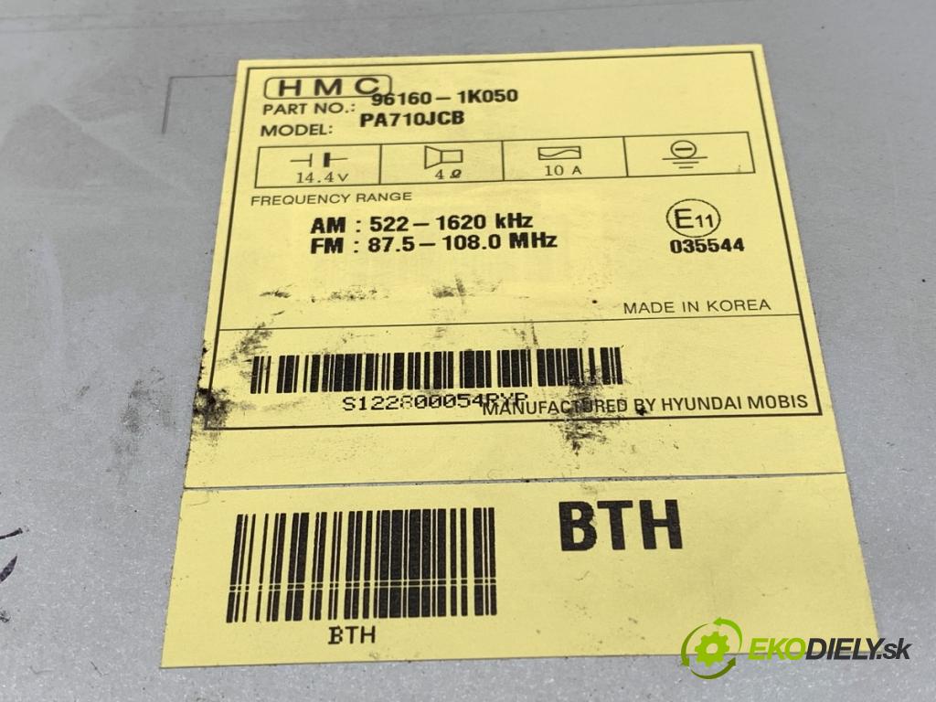 HYUNDAI ix20 liftback 2011 92 kW 1.6 1591 RADIO 96160-1K050 (Audio zariadenie)