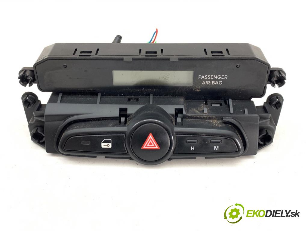HYUNDAI ix20 liftback 2011 92 kW 1.6 1591 Dislpej 94510-1K000 (Prístrojová doska)