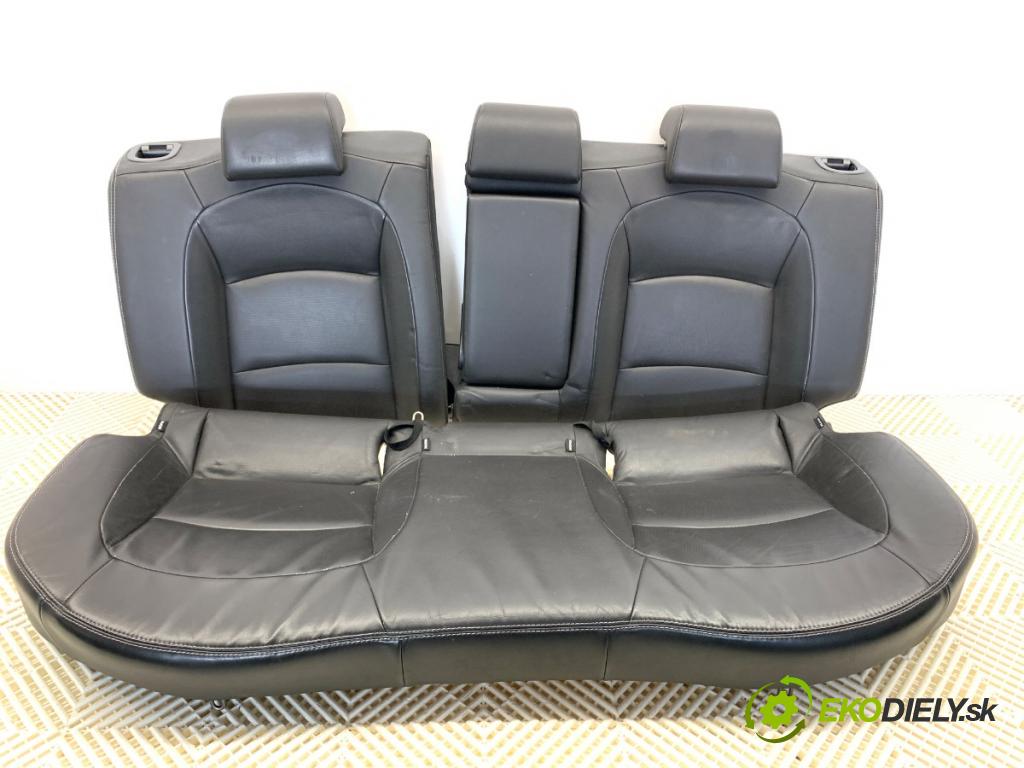NISSAN QASHQAI J10 SUV 2007 104 kW 2.0 1997 Sedadlo tretí rad 