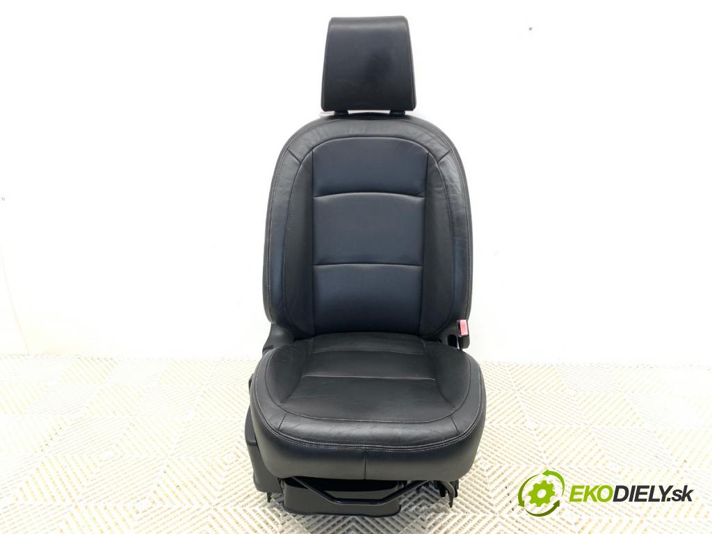 NISSAN QASHQAI J10 SUV 2007 104 kW 2.0 1997 Sedadlo pravy predný 