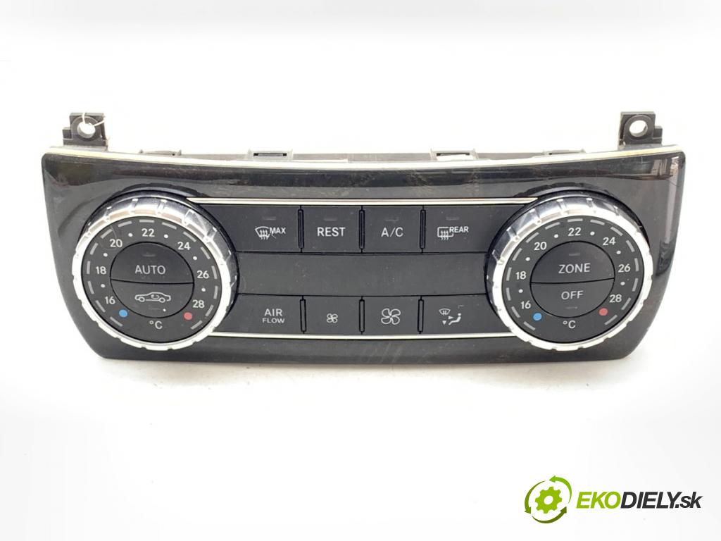 MERCEDES-BENZ W218 Kombi 2013 195 kW CLS 350 CDI / d 4-matic (218.993) 2987 Panel ovládania kúrenia A2049006708 (Prepínacie páčky pod volantom)