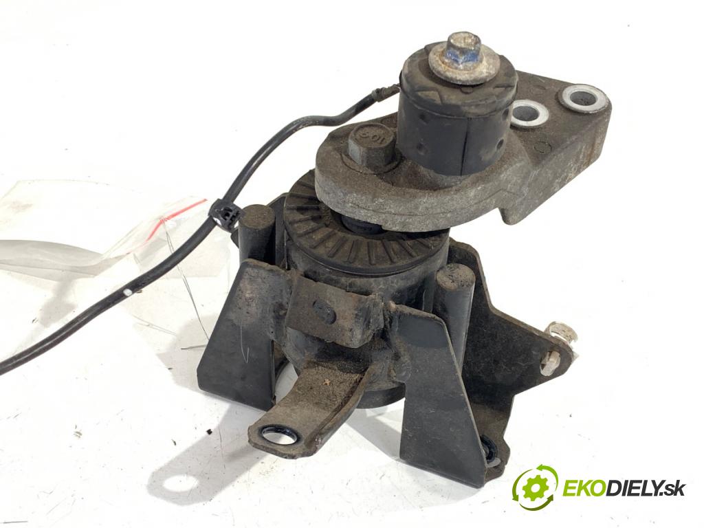 MITSUBISHI MIRAGE / SPACE STAR liftback 2014 52 kW 1.0 (A05A) 999 AirBag Motor pravy 