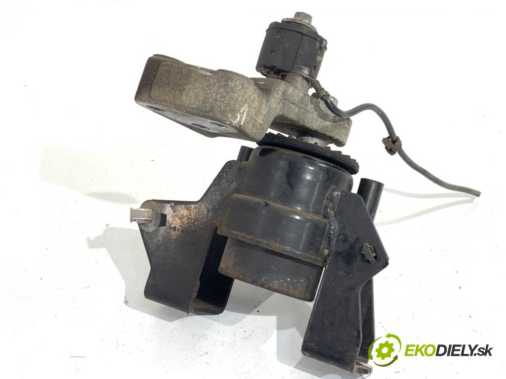 MITSUBISHI MIRAGE / SPACE STAR liftback 2014 52 kW 1.0 (A05A) 999 AirBag Motor pravy