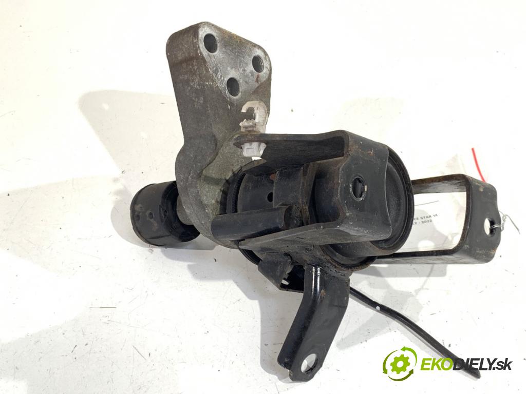 MITSUBISHI MIRAGE / SPACE STAR liftback 2014 52 kW 1.0 (A05A) 999 AirBag Motor pravy
