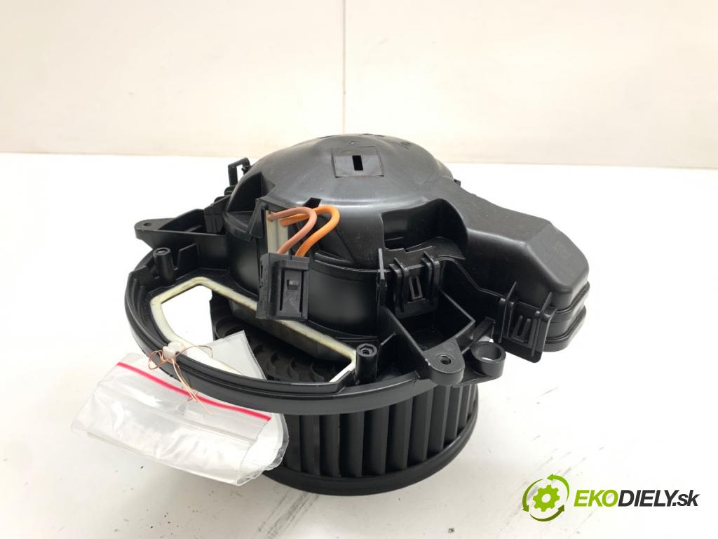 BMW F21 liftback 2014 75 kW 114 i 1598 ventilátor kúrenia T921557