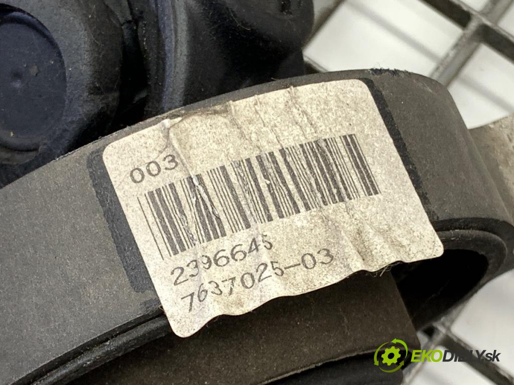 BMW F21 liftback 2014 75 kW 114 i 1598 Kardaň, hriadeľ hnací zad 7637025 (Kardaňový hriadeľ)