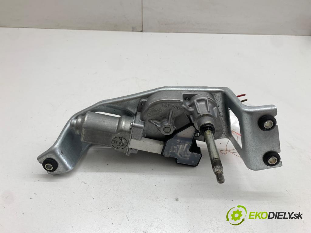 BMW F21 liftback 2014 75 kW 114 i 1598 motor stěračů zadní část 7258532