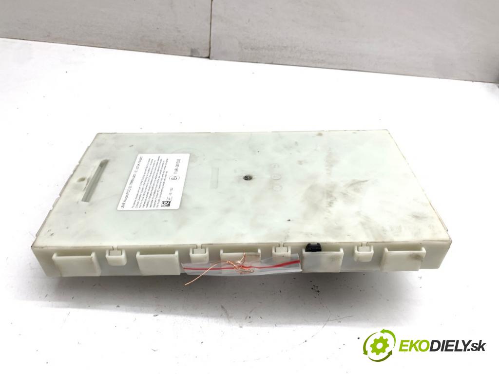 BMW F21 liftback 2014 75 kW 114 i 1598 modul komfortu 9352864 (Komfortní modul)