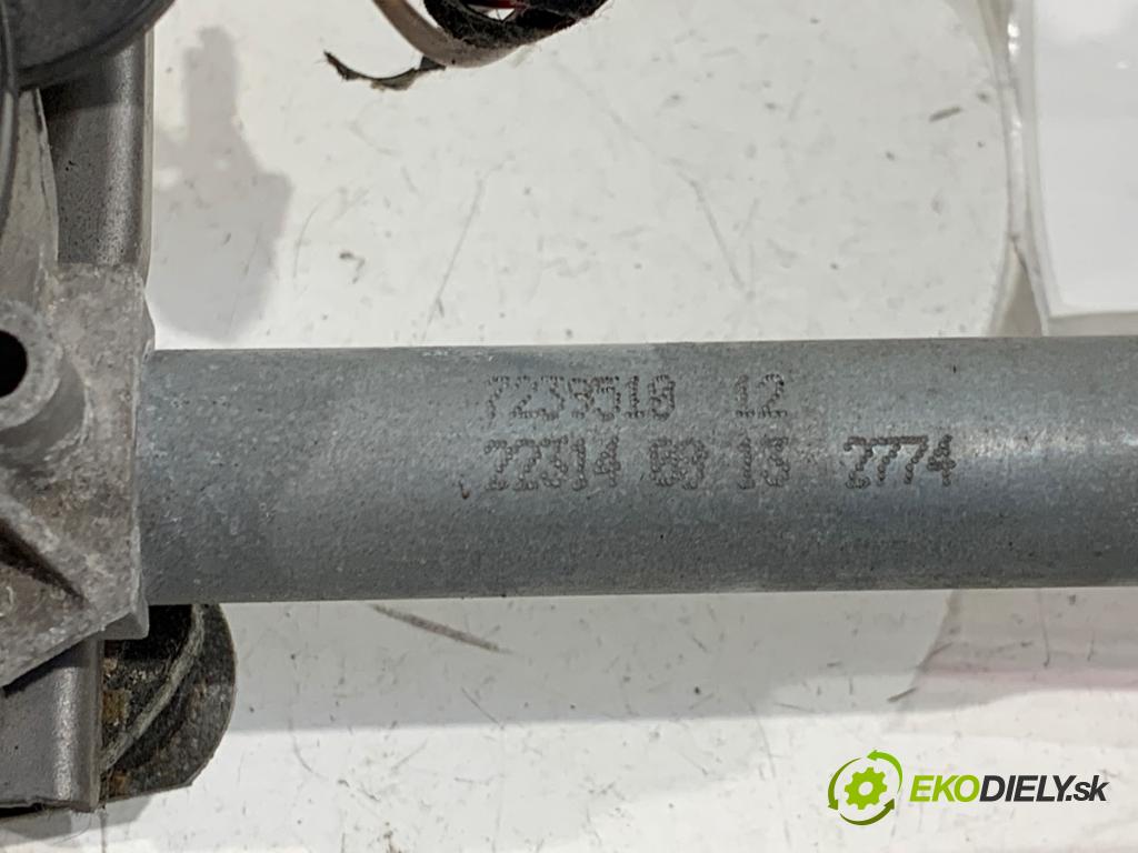 BMW F21 liftback 2014 75 kW 114 i 1598 mechanismus stěračů přední část 7267503 (Motorek stěračů přední)