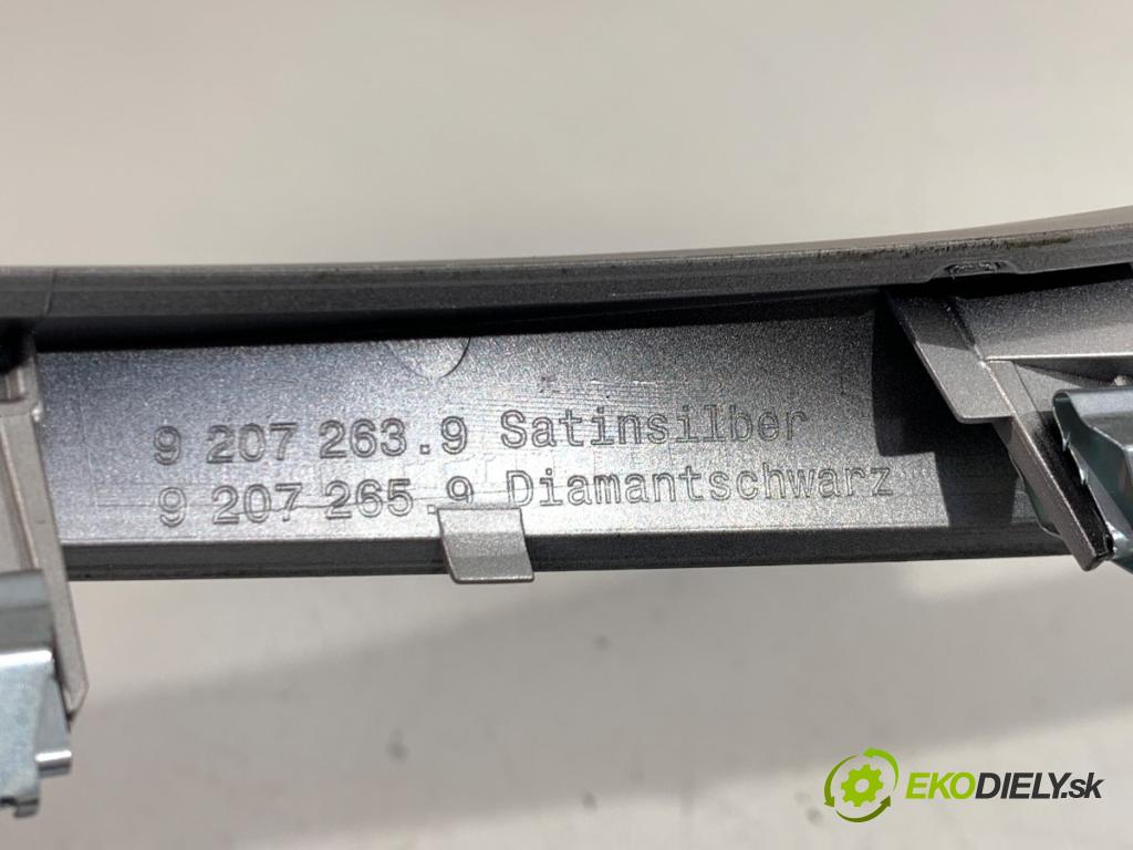 BMW F21 liftback 2014 75 kW 114 i 1598 lišty kryt 9205364 (Lišta)