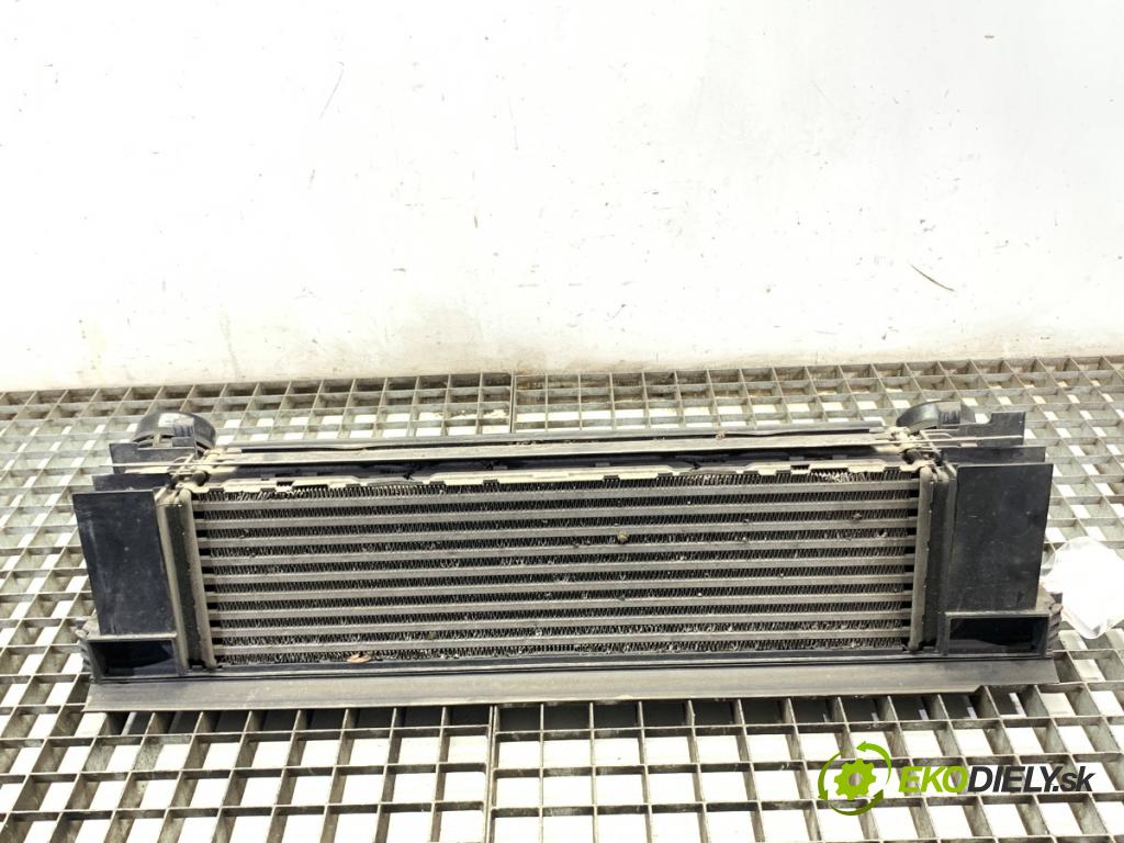 BMW F21 liftback 2014 75 kW 114 i 1598 intercooler 7600530 (Intercooler (chladič nasávaného vzduchu))