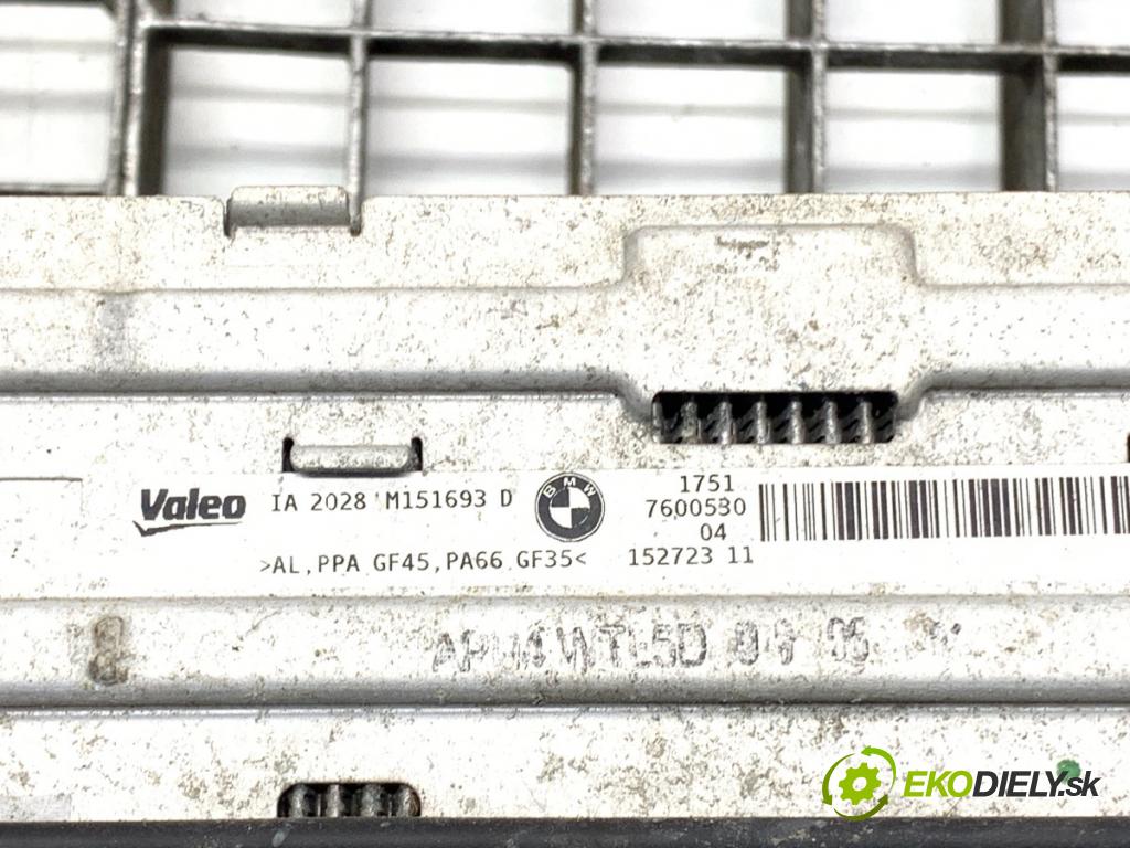 BMW F21 liftback 2014 75 kW 114 i 1598 intercooler 7600530 (Intercooler (chladič nasávaného vzduchu))