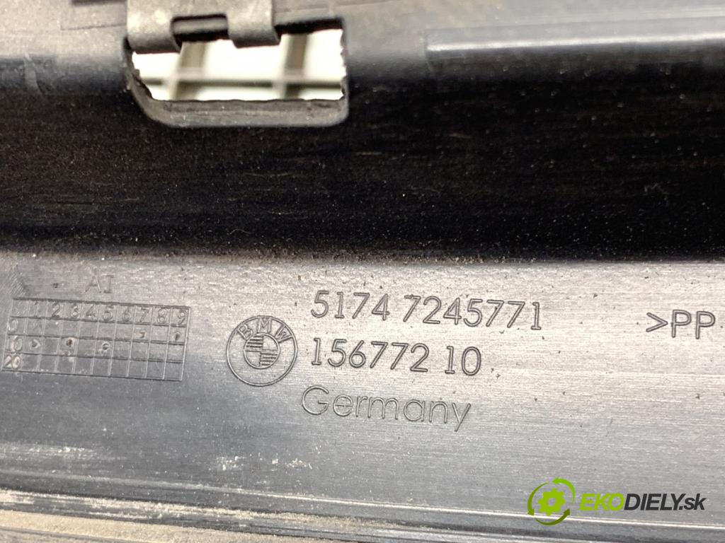 BMW F21 liftback 2014 75 kW 114 i 1598 Volant vzduchu 7245771