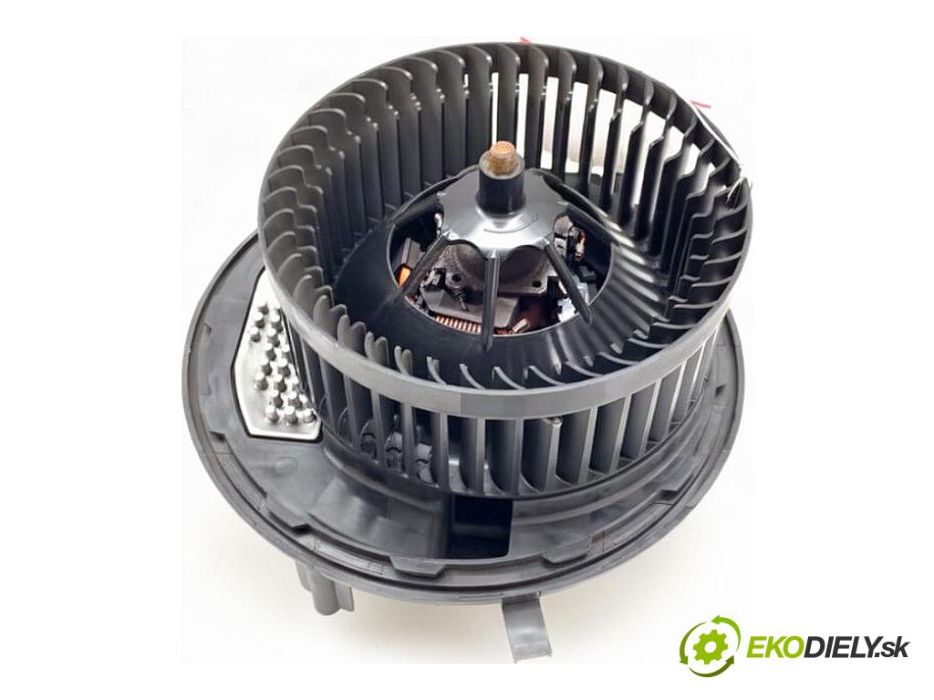 SKODA OCTAVIA III Kombi 2017 81 kW 1.6 TDI 1598 ventilátor kúrenia 5Q1819021G