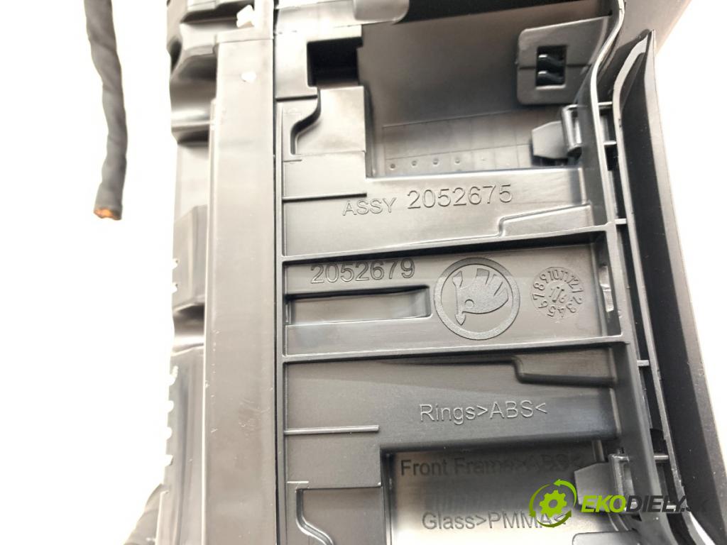 SKODA OCTAVIA III Kombi 2017 81 kW 1.6 TDI 1598 prístrojovka 5E0920781C (Přístrojová deska)