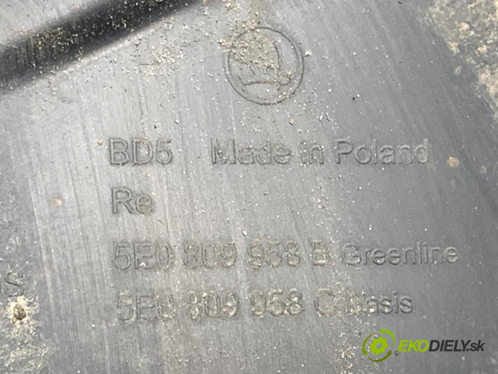 SKODA OCTAVIA III Kombi 2017 81 kW 1.6 TDI 1598 podblatník pravy predný 5E0809958B