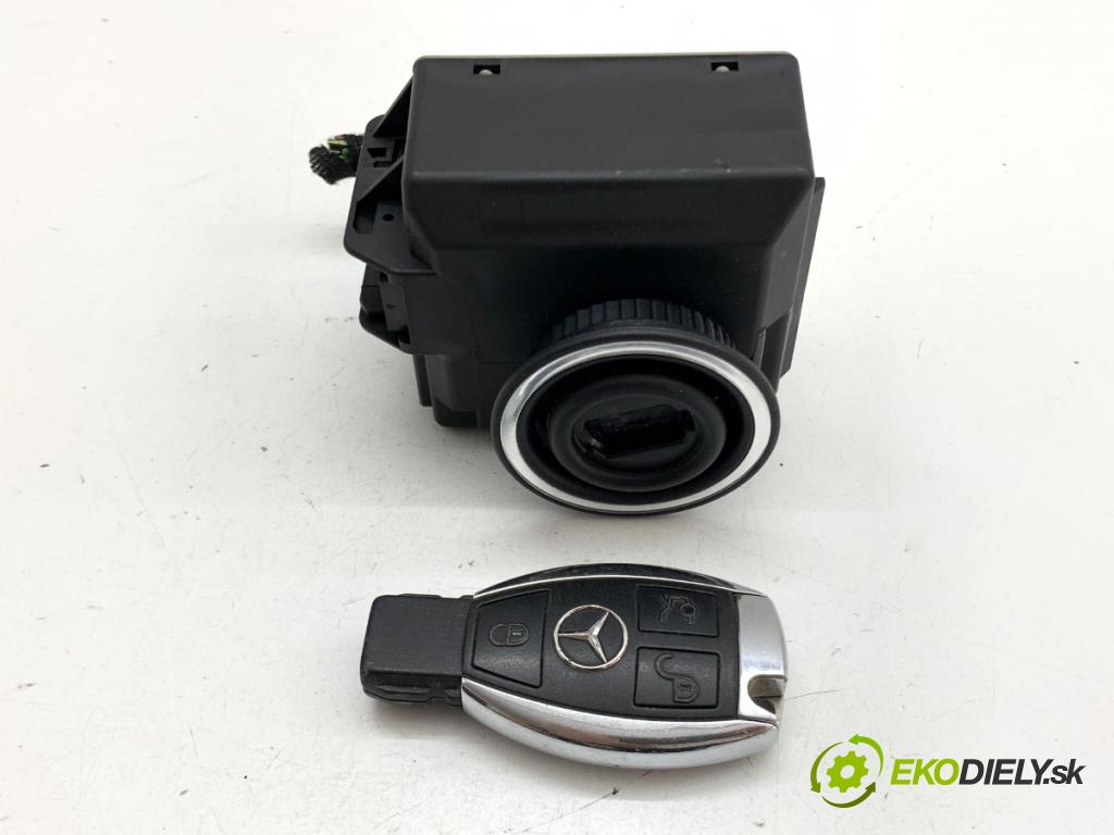 MERCEDES-BENZ W218 Kombi 2013 195 kW CLS 350 CDI / d 4-matic (218.993) 2987 spinačka A2129056601 (Spínacia skrinka)
