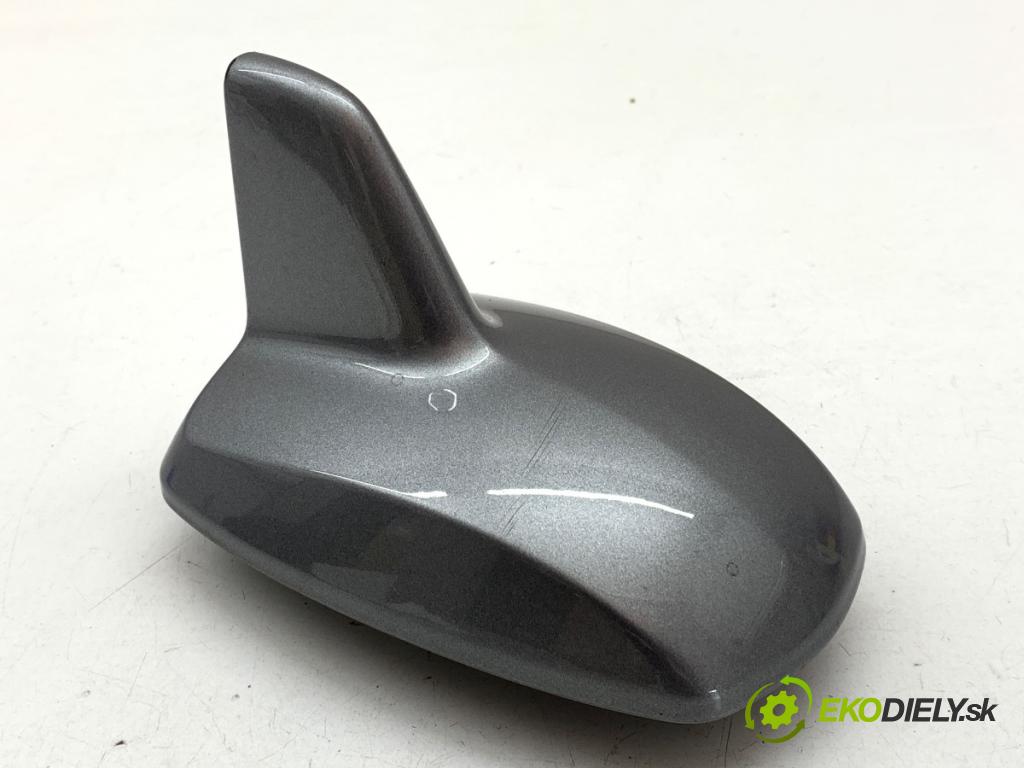 MERCEDES-BENZ W218 Kombi 2013 195 kW CLS 350 CDI / d 4-matic (218.993) 2987 ANTENA A2128270228
