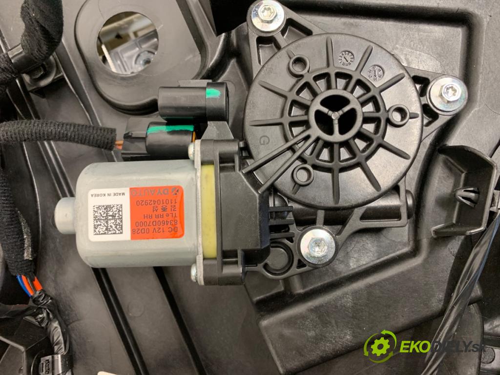 HYUNDAI TUCSON SUV 2020 97 kW 1.6 GDi 1591 Mechanizmus okna pravy zad 83480-D7100
