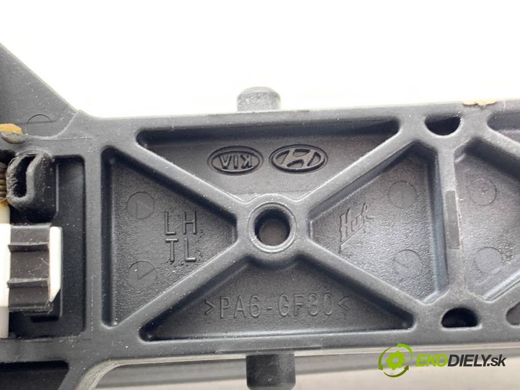 HYUNDAI TUCSON SUV 2020 97 kW 1.6 GDi 1591 Kľučka vonkajšia ľavy zad