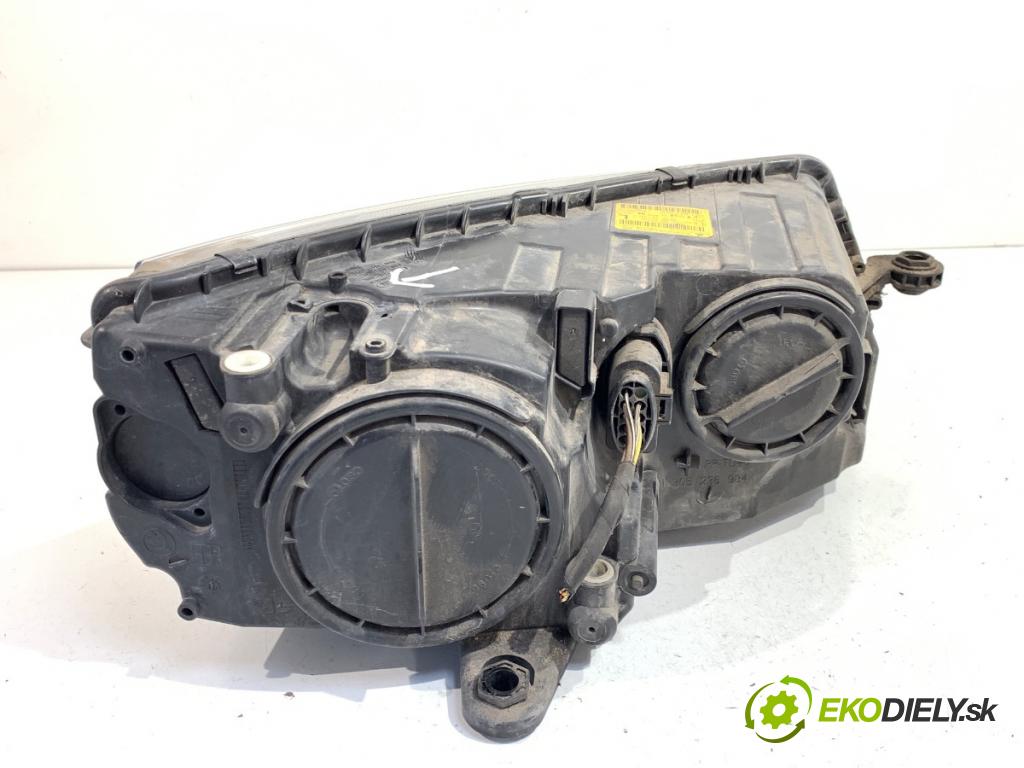 SKODA OCTAVIA III Kombi 2017 81 kW 1.6 TDI 1598 Svetlomet ľavy predný 5E1941015