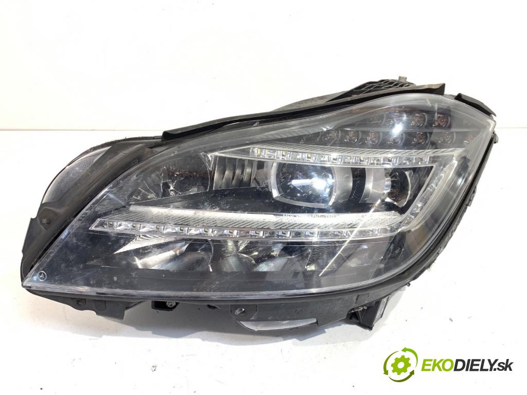 MERCEDES-BENZ W218 Kombi 2013 195 kW CLS 350 CDI / d 4-matic (218.993) 2987 světlomet levý přední část LED A2188202159