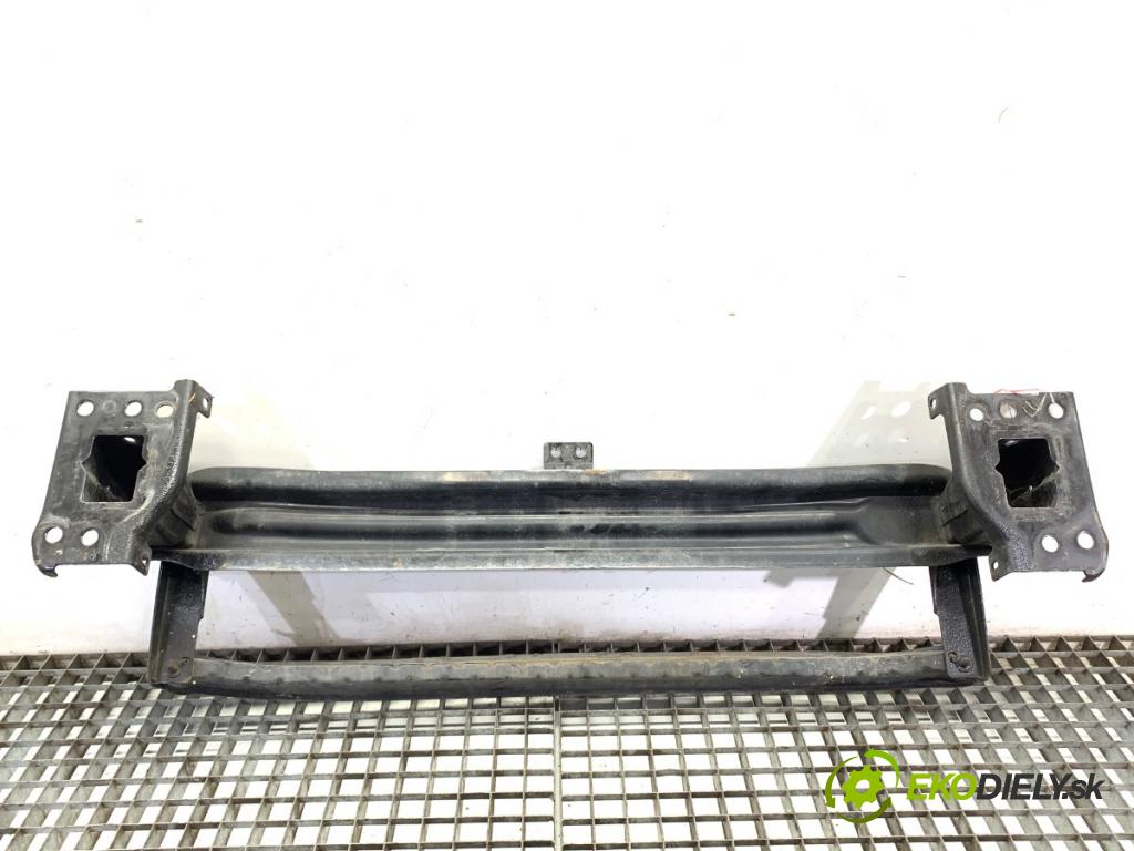 VW TIGUAN SUV 2010 103 kW 2.0 TDI 1968 výztuha nárazníka přední část 5N0807109B (Přední výztuha)