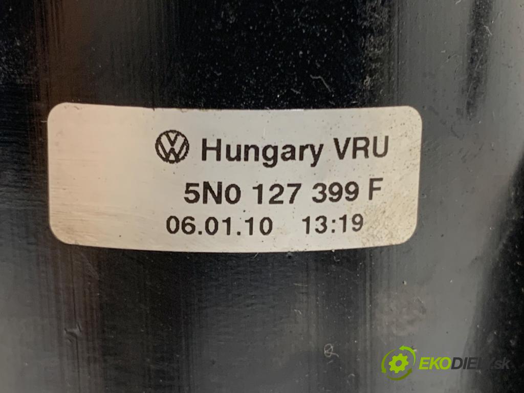 VW TIGUAN SUV 2010 103 kW 2.0 TDI 1968 Obal filtra paliva 3C0127400C (Obal palivového filtra)