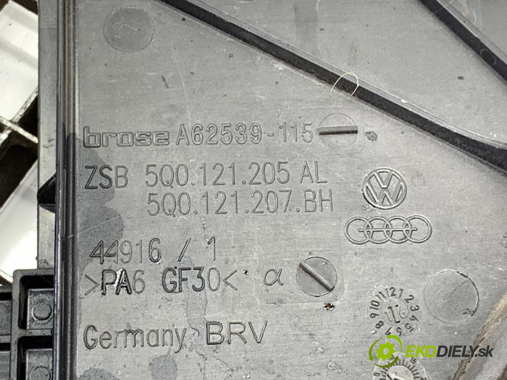 SKODA OCTAVIA III Kombi 2017 81 kW 1.6 TDI 1598 ventilátor chladiče 5Q0121205AL (Ventilátor)