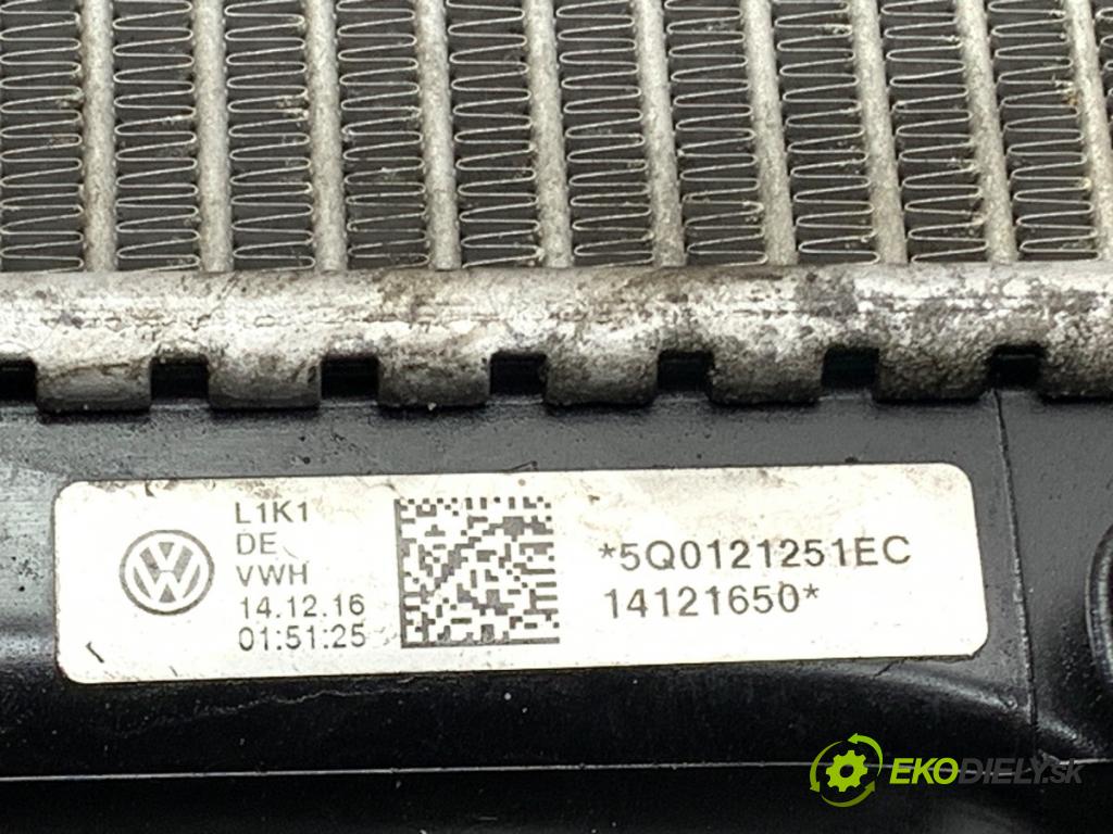 SKODA OCTAVIA III Kombi 2017 81 kW 1.6 TDI 1598 Chladič vody 5Q0121251EC (Chladič vody)