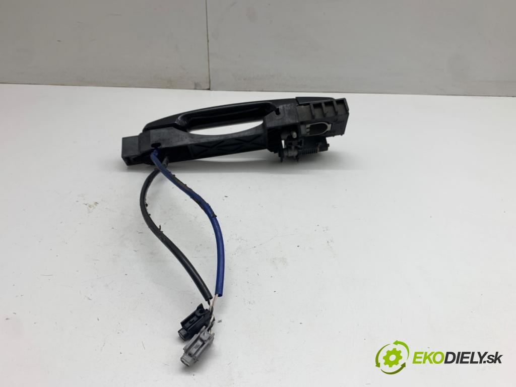NISSAN QASHQAI J10 SUV 2007 104 kW 2.0 1997 Kľučka vonkajšia pravy predný