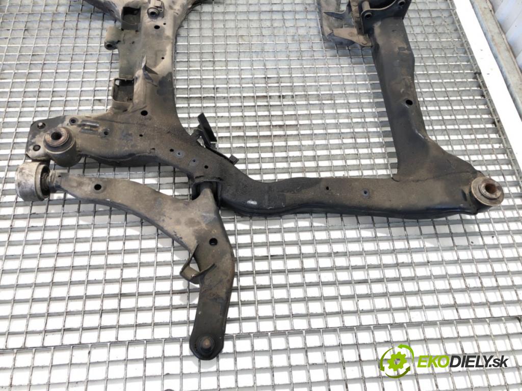 NISSAN MURANO Z50 SUV 2006 172 kW 3.5 3498 výztuha pod motor  (Přední výztuha)
