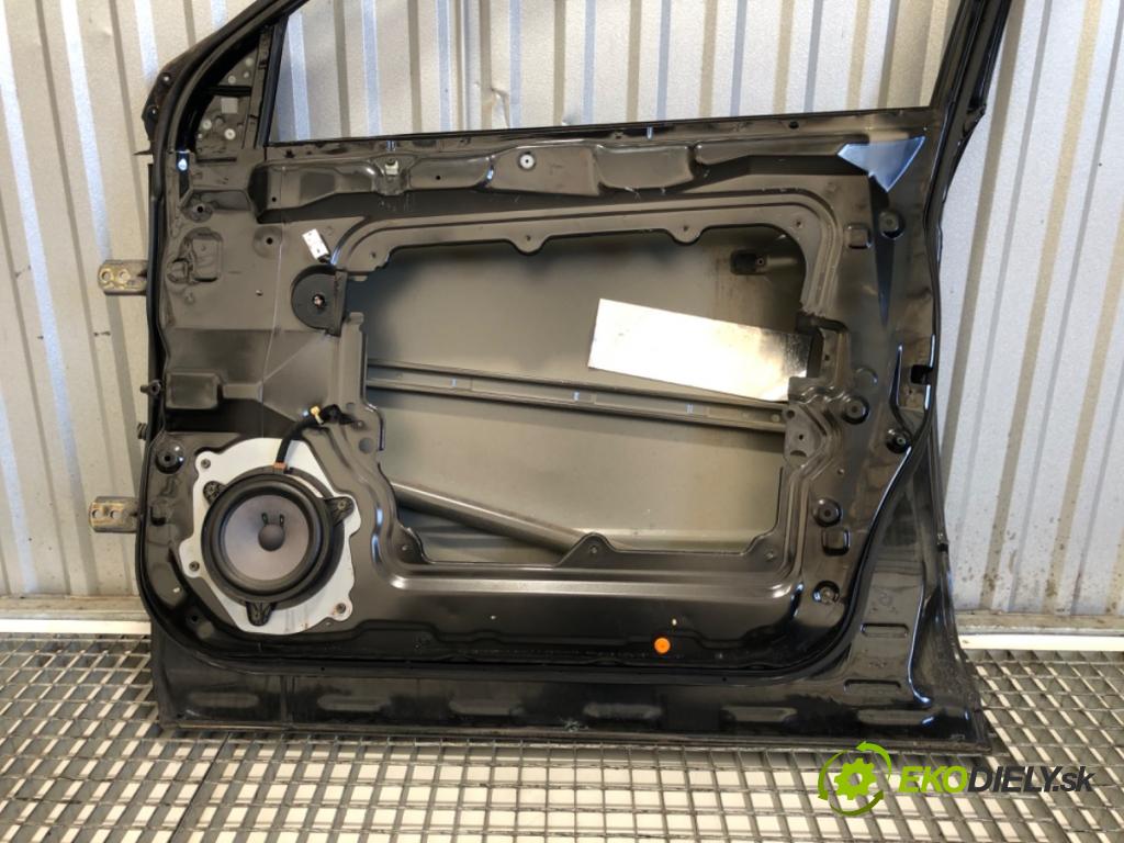 NISSAN MURANO Z50 SUV 2006 172 kW 3.5 3498 dveře pravý přední část