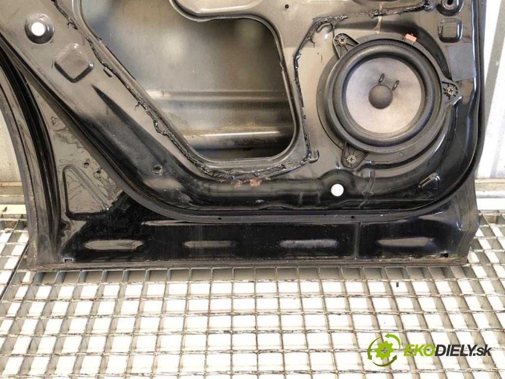 NISSAN MURANO Z50 SUV 2006 172 kW 3.5 3498 dveře levý zadní část