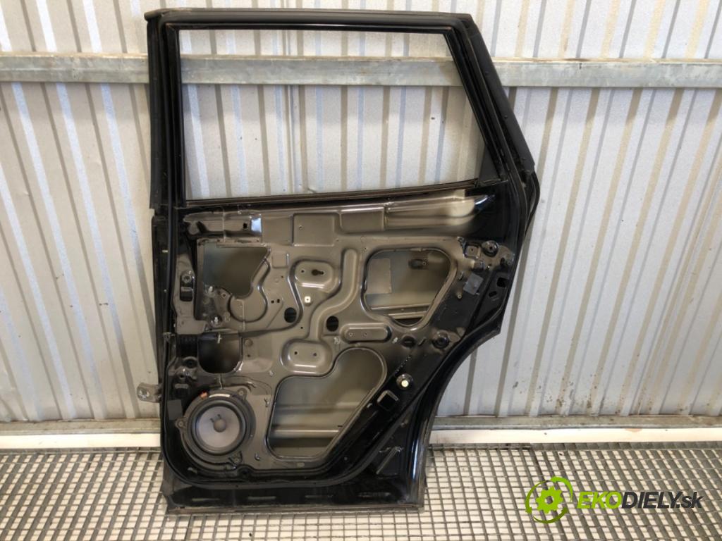 NISSAN MURANO Z50 SUV 2006 172 kW 3.5 3498 dveře pravý zadní část