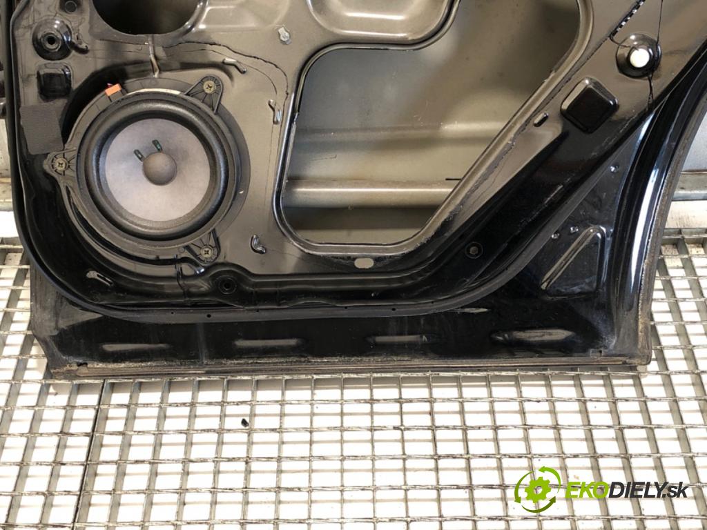 NISSAN MURANO Z50 SUV 2006 172 kW 3.5 3498 dveře pravý zadní část