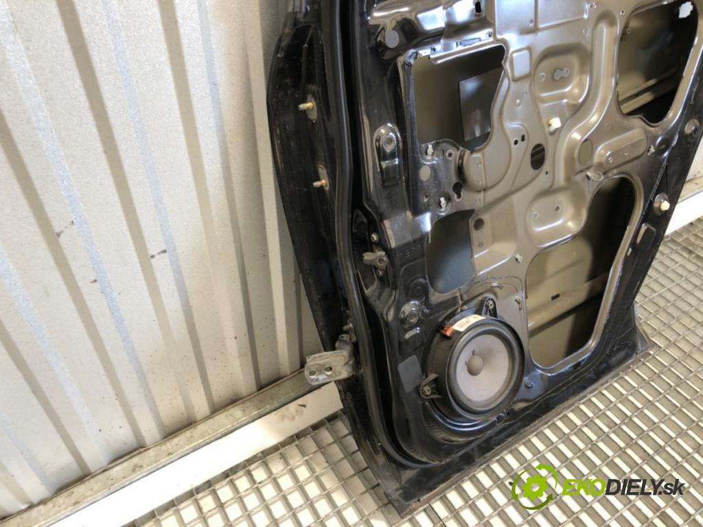 NISSAN MURANO Z50 SUV 2006 172 kW 3.5 3498 dveře pravý zadní část