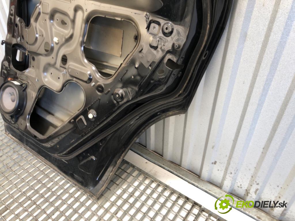 NISSAN MURANO Z50 SUV 2006 172 kW 3.5 3498 dveře pravý zadní část
