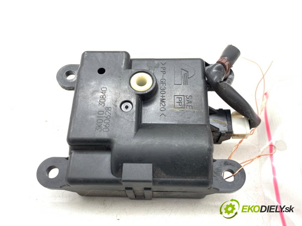 NISSAN MURANO Z50 SUV 2006 172 kW 3.5 3498 Motor kúrenia 3K010-30840