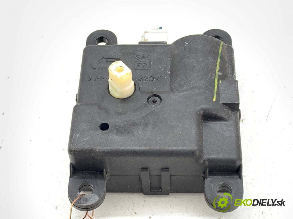 NISSAN MURANO Z50 SUV 2006 172 kW 3.5 3498 Motor kúrenia 3K010-30851