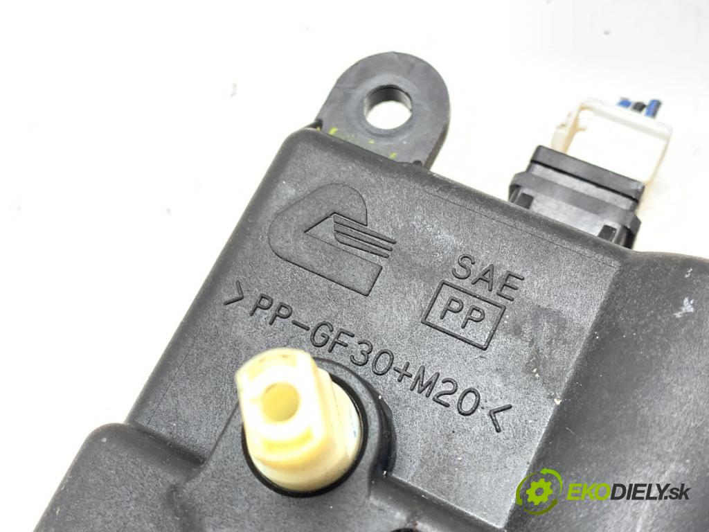 NISSAN MURANO Z50 SUV 2006 172 kW 3.5 3498 Motor kúrenia 3K010-30851