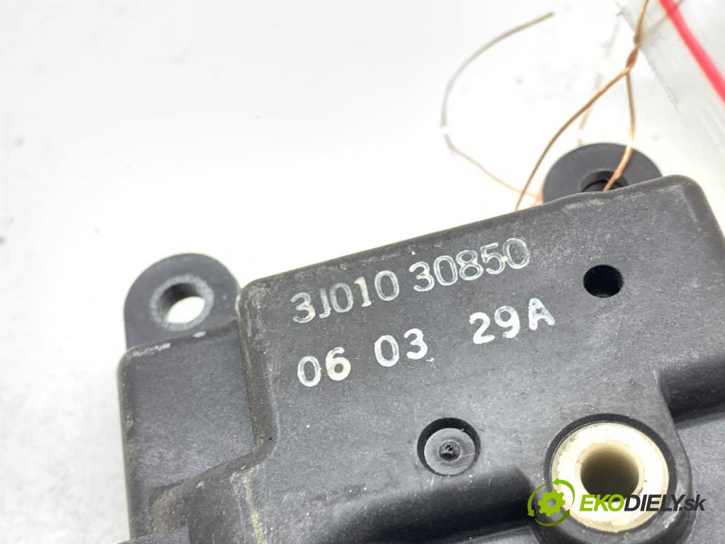NISSAN MURANO Z50 SUV 2006 172 kW 3.5 3498 Motor kúrenia 3J010-30850