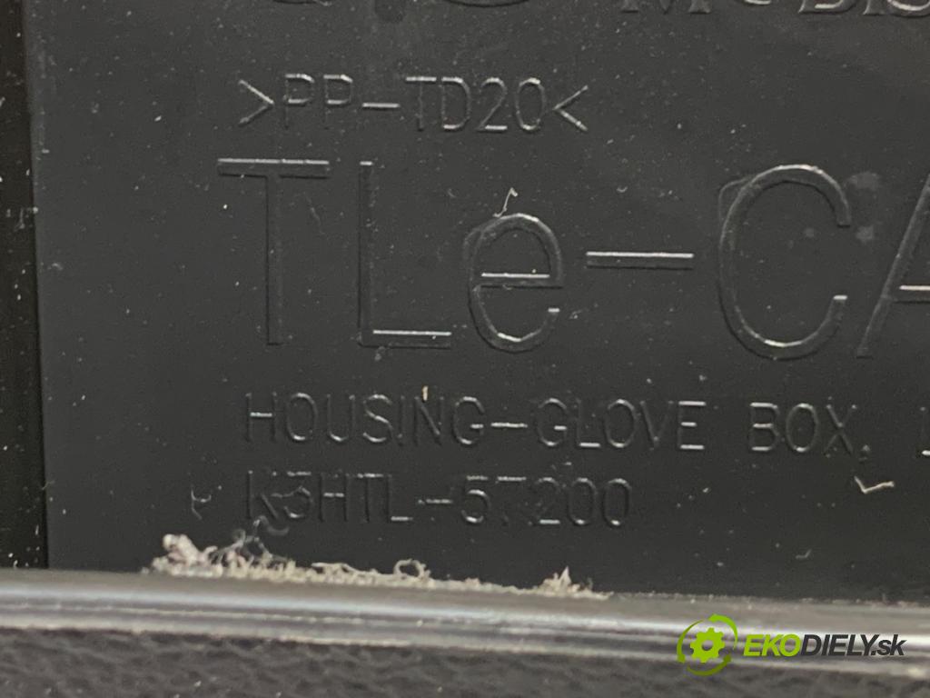 HYUNDAI TUCSON SUV 2020 97 kW 1.6 GDi 1591 Priehradka, kastlík spolujazdca  (Priehradka (kastlík))