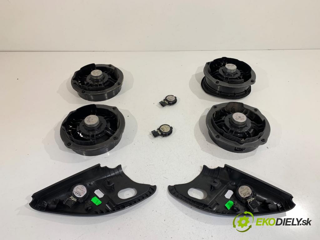 SKODA OCTAVIA III Kombi 2017 81 kW 1.6 TDI 1598 reproduktory 5E0035411C