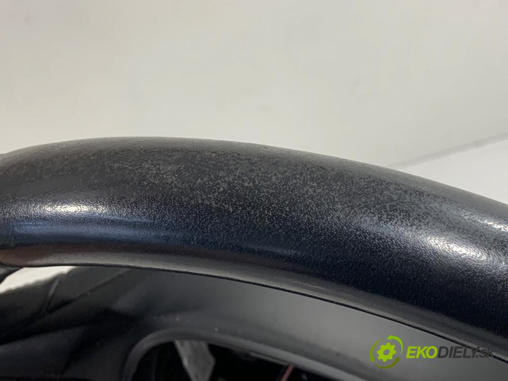 FORD FOCUS IV Kombi 2019 92 kW 1.0 EcoBoost 999 Volant 34246317D (Volant)