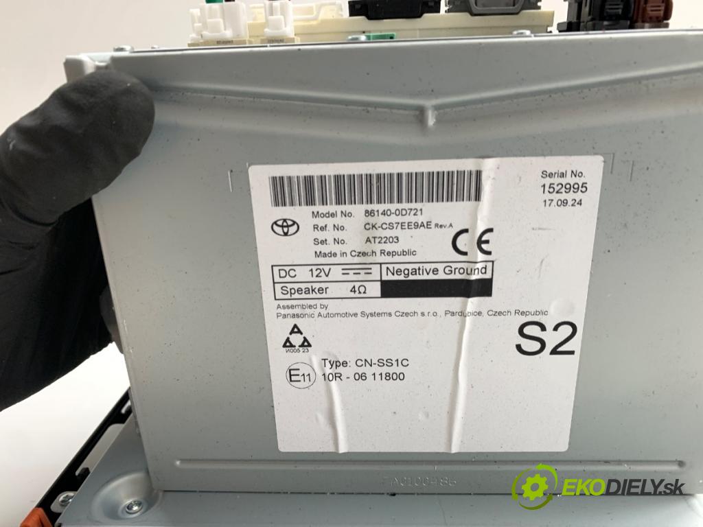 TOYOTA YARIS IV SUV 2024 68 kW 1.5 Hybrid (MXPJ10) 1490 RADIO 86140-0D721 (Audio zariadenie)