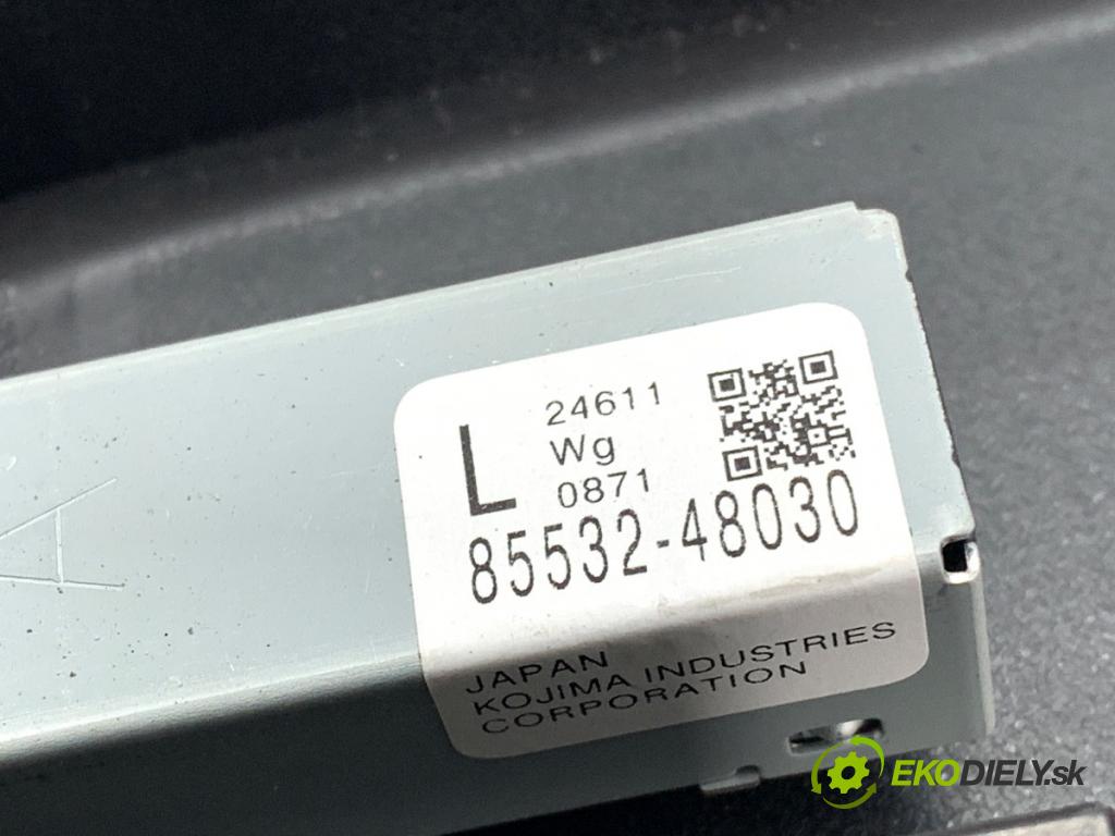 TOYOTA YARIS IV SUV 2024 68 kW 1.5 Hybrid (MXPJ10) 1490 HNÍZDO: USB 85532-48030