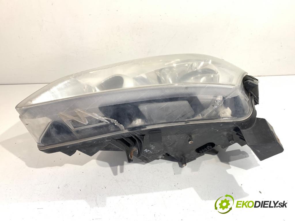 NISSAN QASHQAI J10 SUV 2007 104 kW 2.0 1997 světlomet levý přední část 26060-JD910